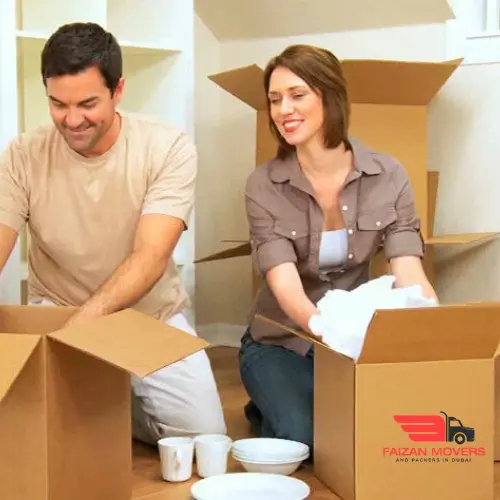 Safe and Fast Movers and Packers in Al Quoz | 0558254854 9 unpacking of items